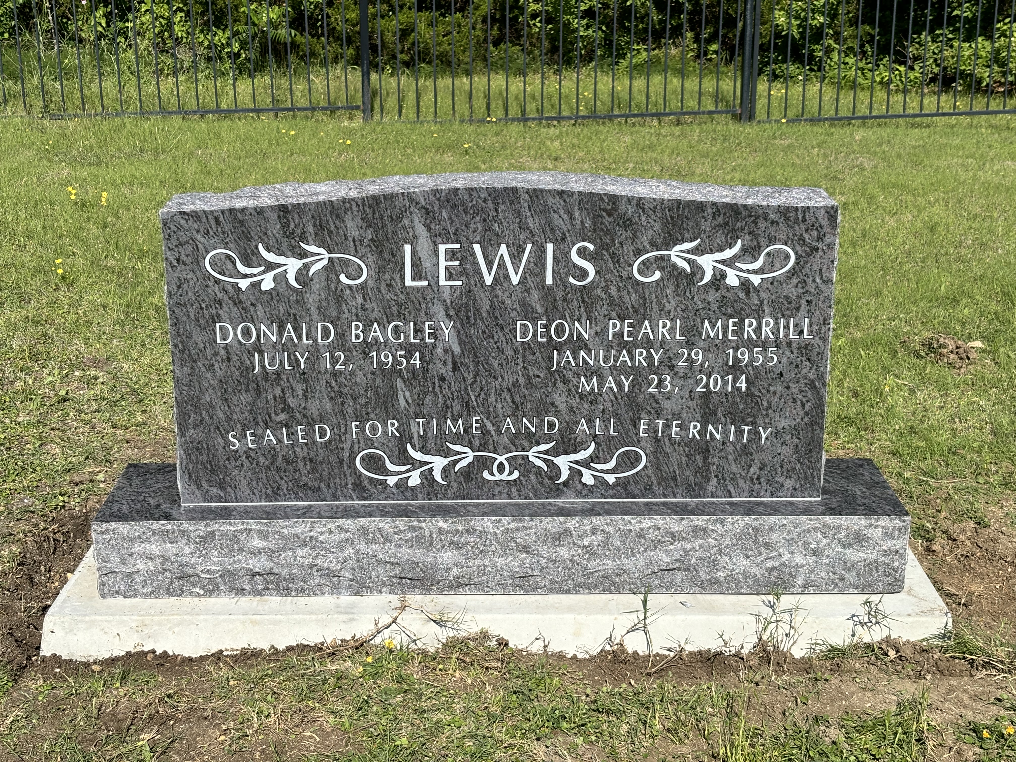 Bahama Blue Monument - Melissa Cemetery, Melissa TX