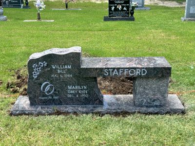 Paradisio Monument - Lakeview Cemetery, Lavon TX