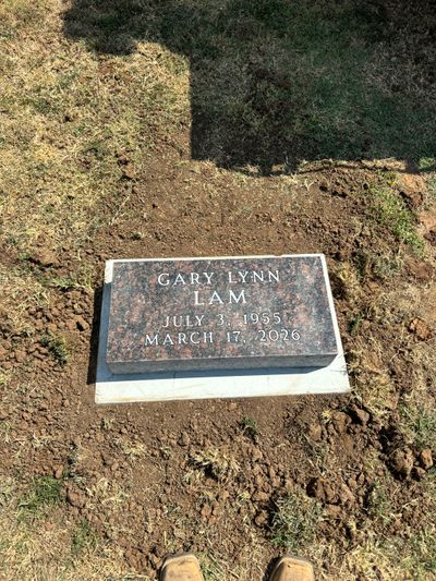 Monument - Mount Olivet Cemetery, Pauls Valley OK